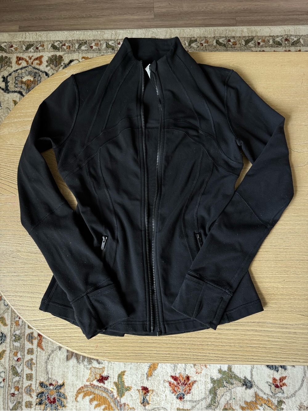 LULULEMON DEFINE JACKET SIZE 8 - Full Length